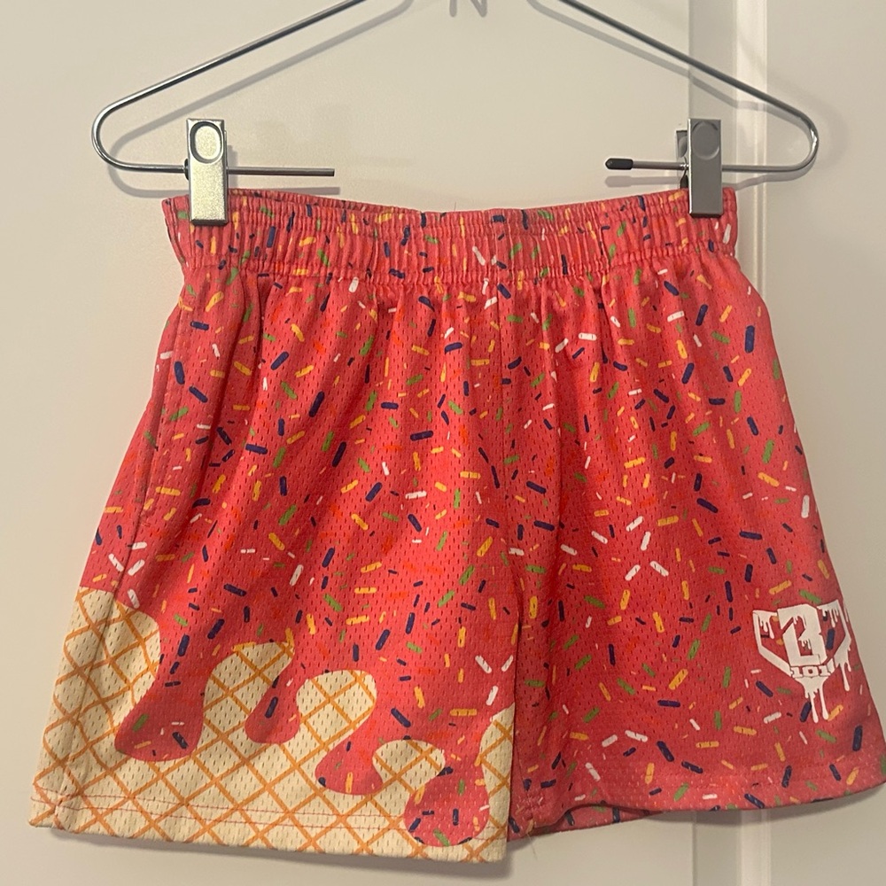 Ice cream youth strawberry Shorts